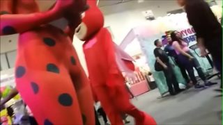 TEEN EXPO ANIME MIRACULOUS COSPLAY