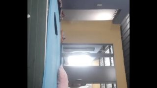 Preparando las nalgotas de valeria